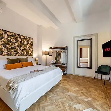 Апартаменты Lussuoso Con Vista Ghirlandina Модена