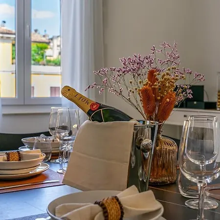 Lussuoso Con Vista Ghirlandina Модена