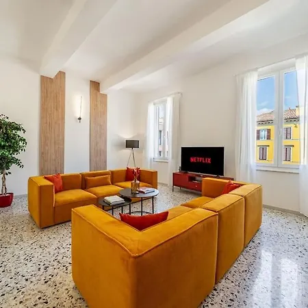 Lussuoso Con Vista Ghirlandina *