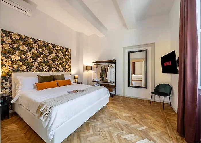 Appartamento Lussuoso Con Vista Ghirlandina Modena