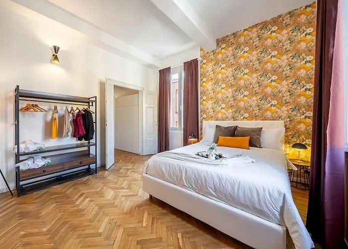 Lussuoso Con Vista Ghirlandina Appartamento Modena