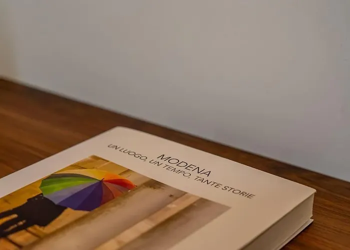 Lussuoso Con Vista Ghirlandina Appartamento Modena