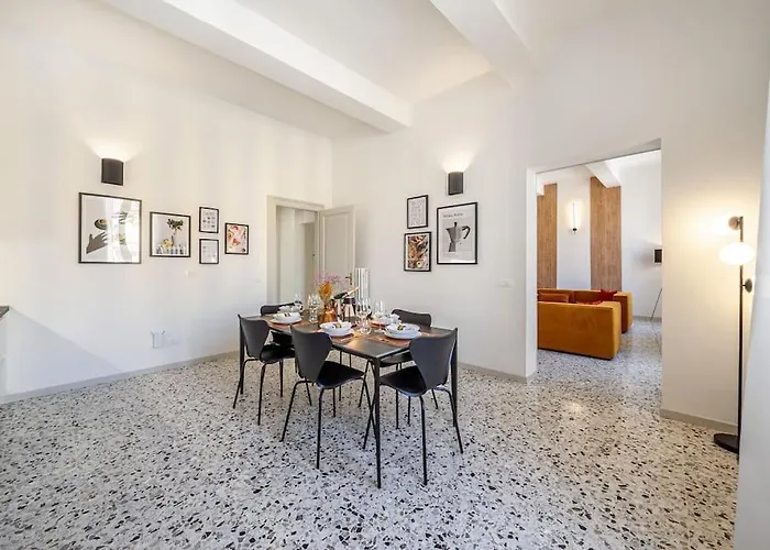 Appartamento Lussuoso Con Vista Ghirlandina *